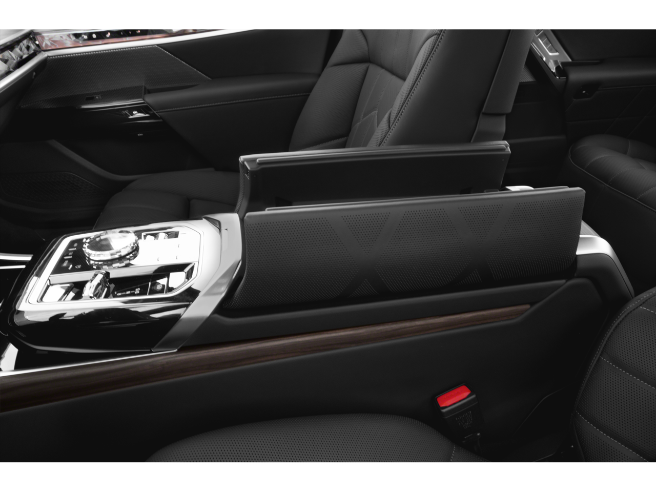 2026 BMW 7 Series 760i - Photo 10