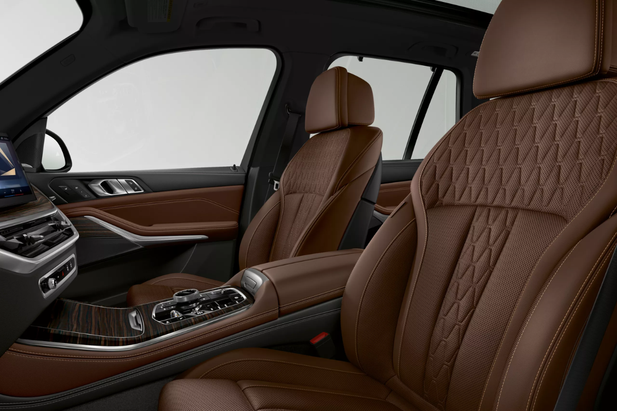 Front seating inside 2026 BMW X5