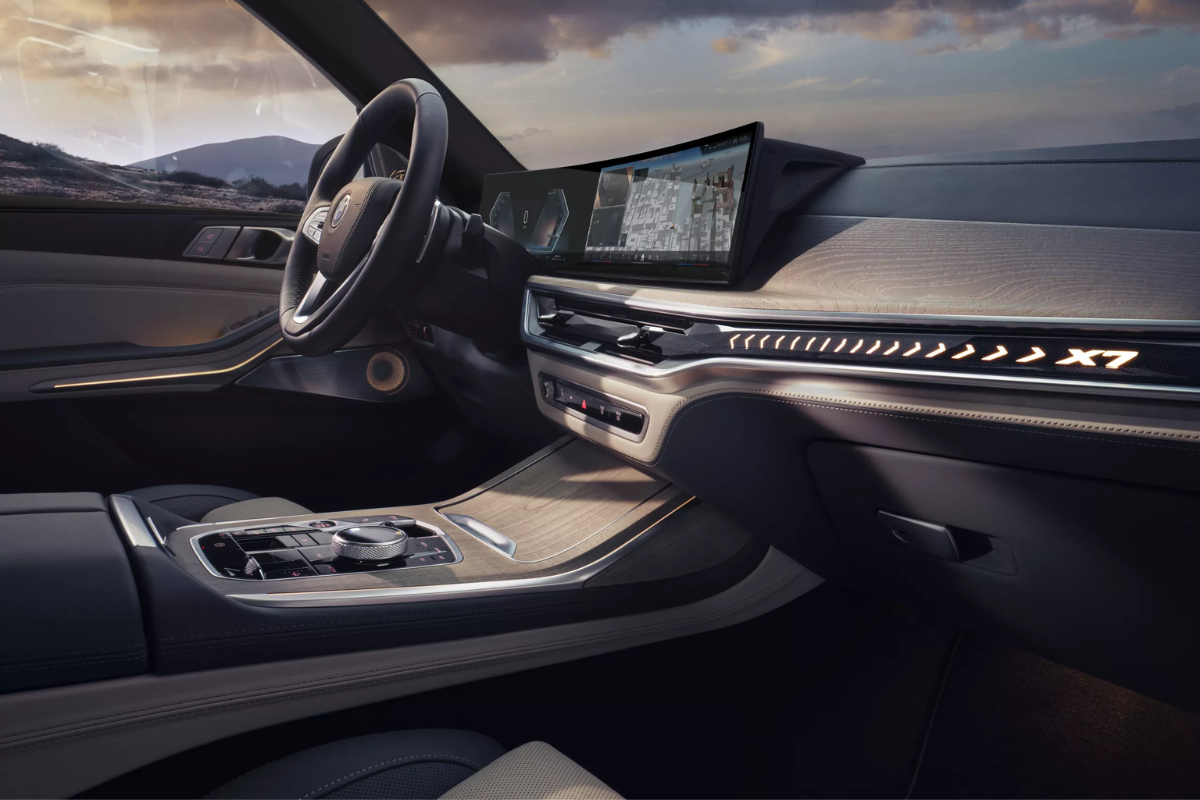 2027 BMW X7 Dashboard and Displays Dashboard and digital displays inside 2027 BMW X7