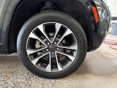 2023 Jeep Grand Cherokee Overland 4x4