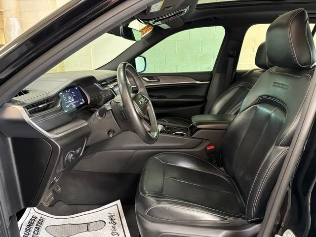 2023 Jeep Grand Cherokee Overland 4x4