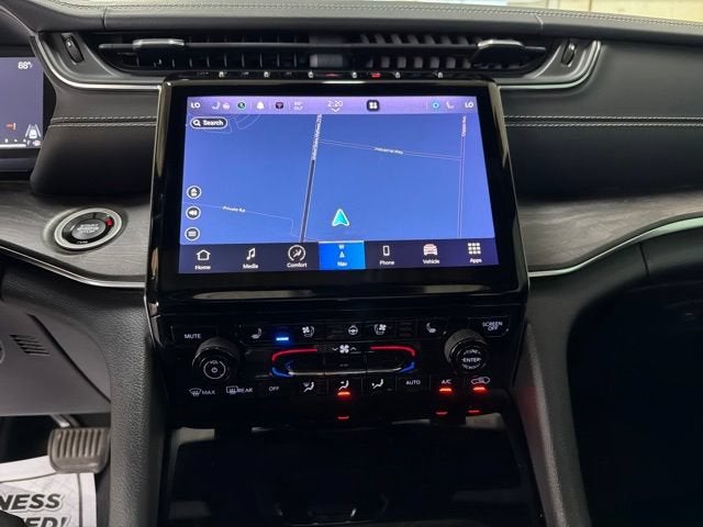 2023 Jeep Grand Cherokee Overland 4x4