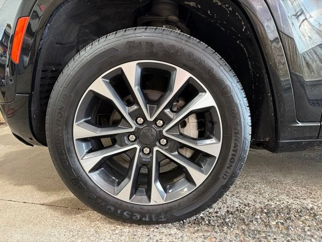 2023 Jeep Grand Cherokee Overland 4x4