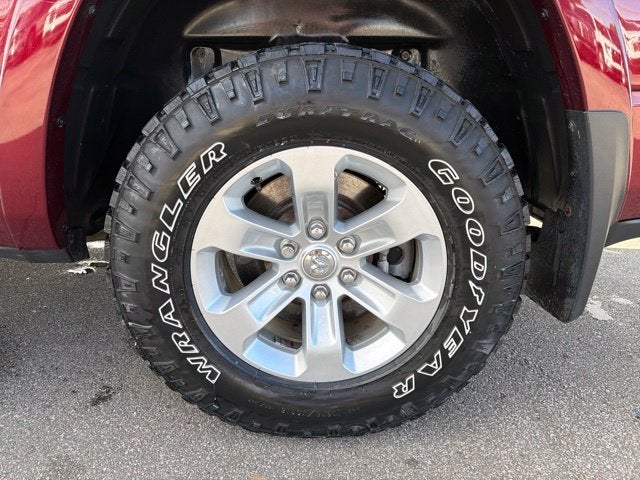 2019 RAM 1500 Laramie Quad Cab 4x4 6'4" Box