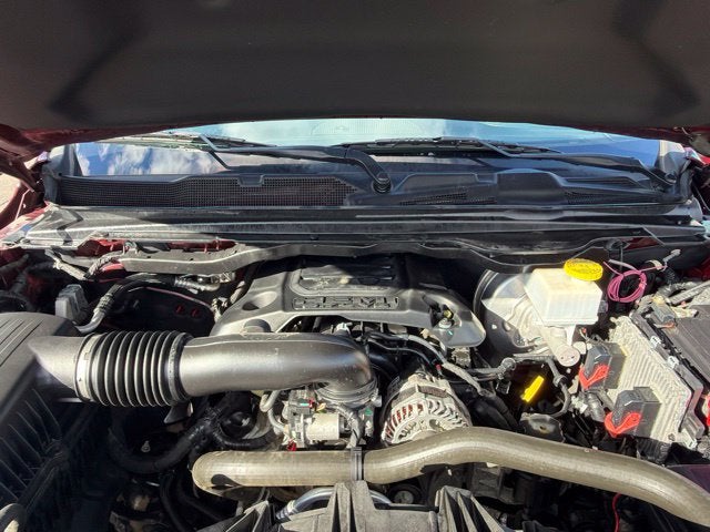 2019 RAM 1500 Laramie Quad Cab 4x4 6'4" Box