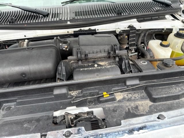 2022 Ford E-Series Cutaway Base