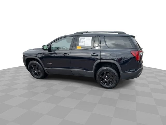 2022 GMC Acadia AT4