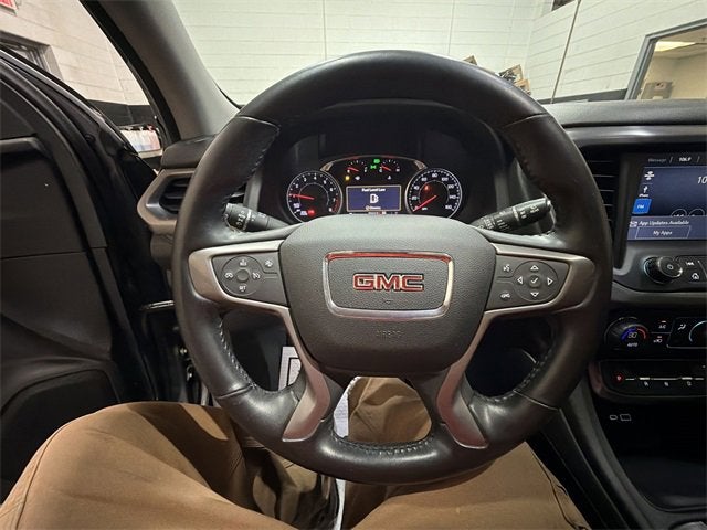 2021 GMC Acadia AT4