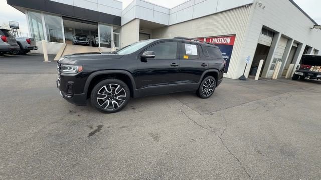 2021 GMC Acadia SLT