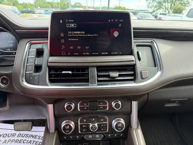 2023 GMC Yukon XL SLT