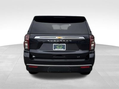 2022 Chevrolet Suburban LT