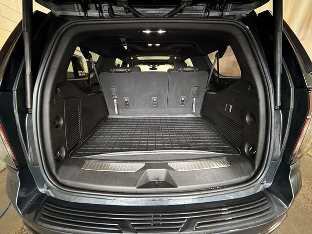 2021 Chevrolet Suburban RST