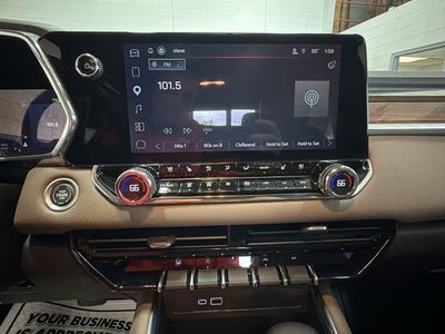 2023 GMC Canyon Denali