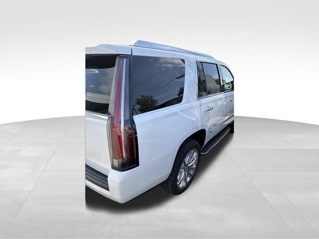 2020 Cadillac Escalade Luxury
