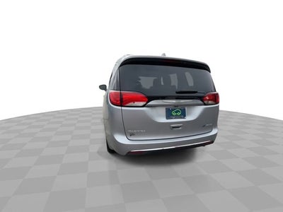 2018 Chrysler Pacifica Hybrid Touring L