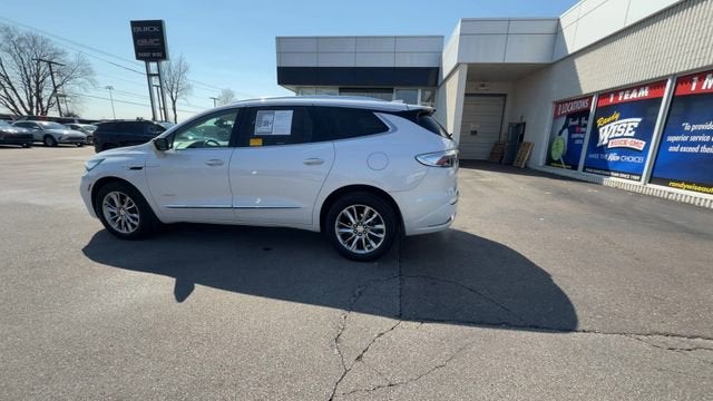 2022 Buick Enclave Avenir