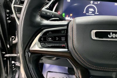 2022 Jeep Grand Cherokee Summit