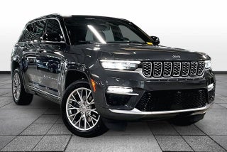 2022 Jeep Grand Cherokee Summit