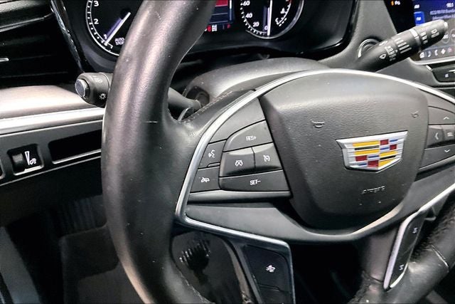 2023 Cadillac XT5 Luxury