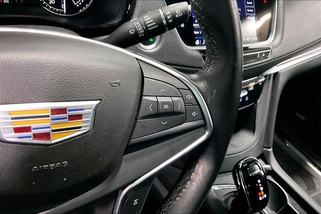 2023 Cadillac XT5 Luxury