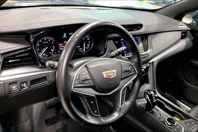 2023 Cadillac XT5 Luxury