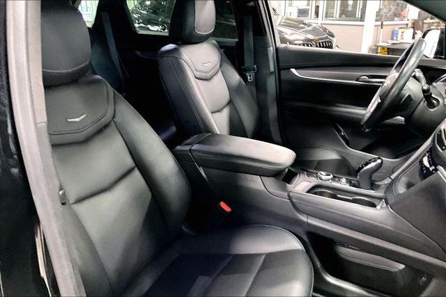 2023 Cadillac XT5 Luxury