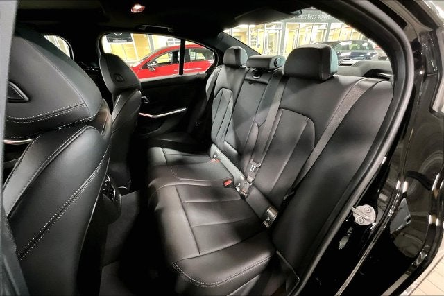 2026 BMW 3 Series 330i xDrive