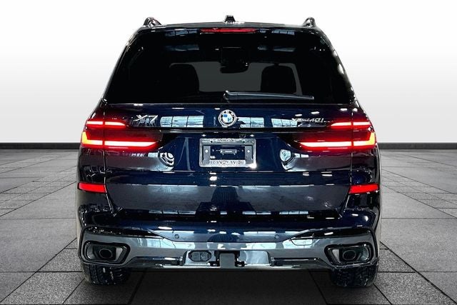 2026 BMW X7 xDrive40i