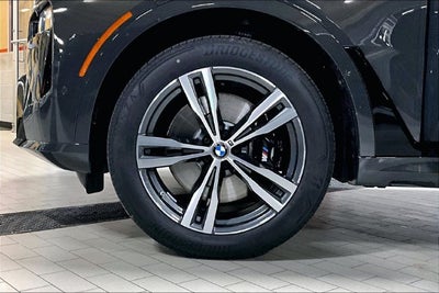 2027 BMW X7 xDrive40i