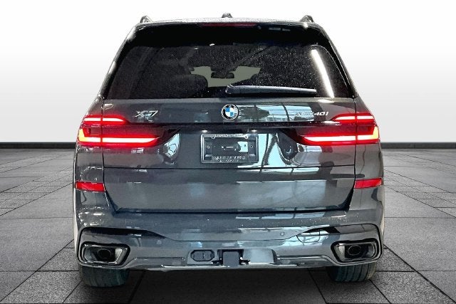 2027 BMW X7 xDrive40i