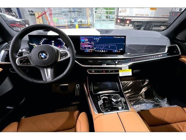 2027 BMW X7 xDrive40i
