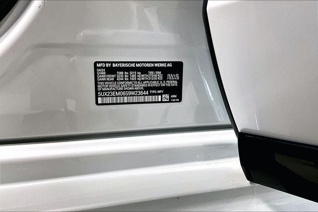 2025 BMW X7 xDrive40i