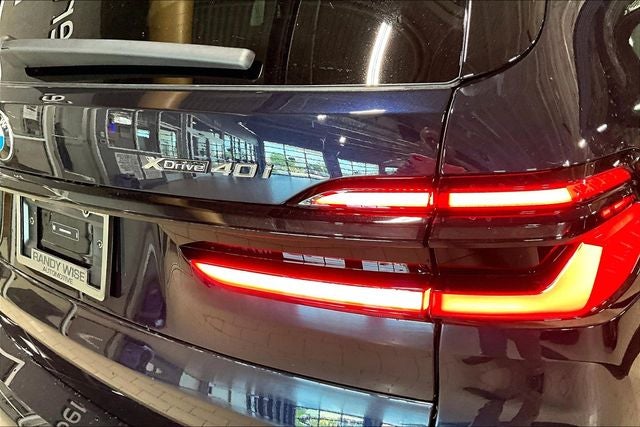2027 BMW X7 xDrive40i