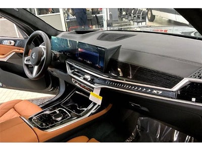 2027 BMW X7 xDrive40i