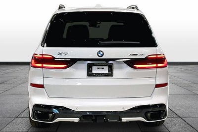 2027 BMW X7 xDrive40i