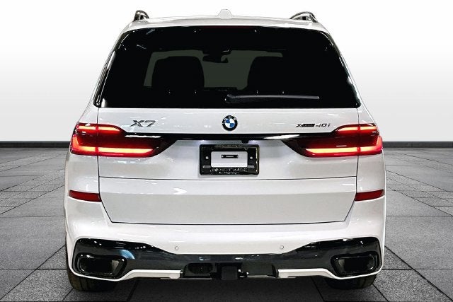 2027 BMW X7 xDrive40i