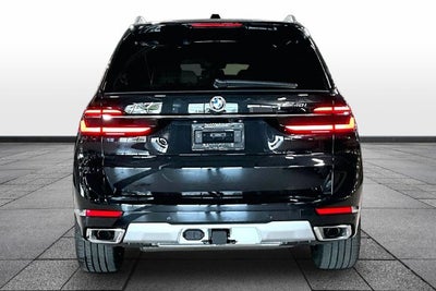 2027 BMW X7 xDrive40i