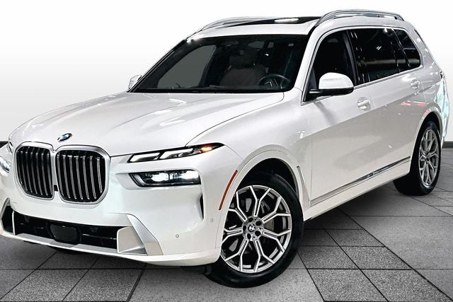 2024 BMW X7 xDrive40i
