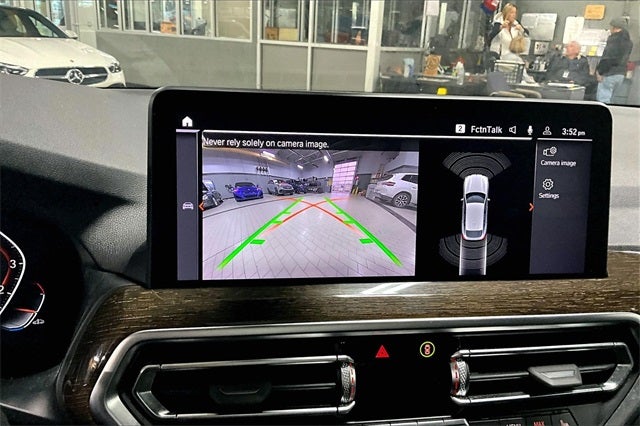 2023 BMW X4 xDrive30i