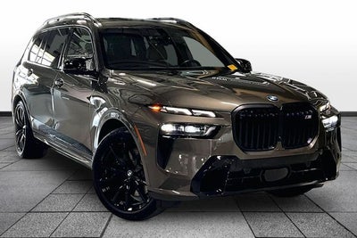 2024 BMW X7 M60i