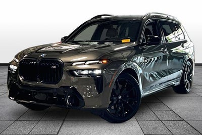 2024 BMW X7 M60i