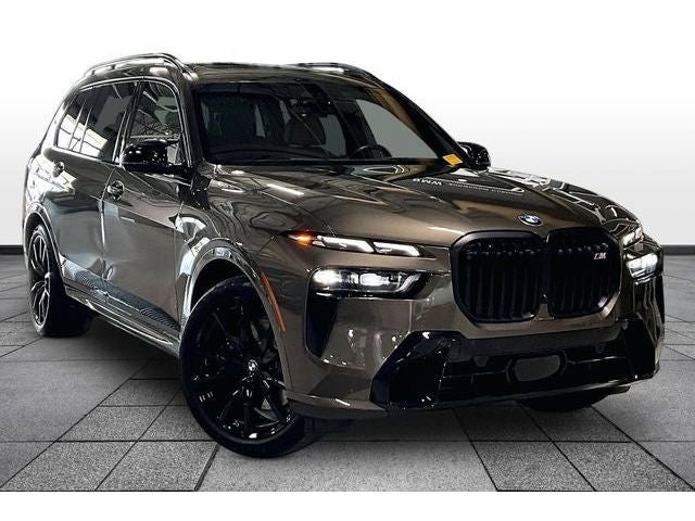2024 BMW X7 M60i