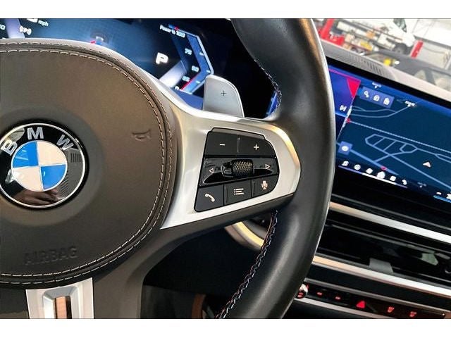 2024 BMW X7 M60i