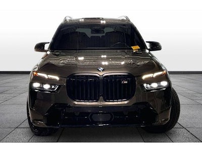 2024 BMW X7 M60i