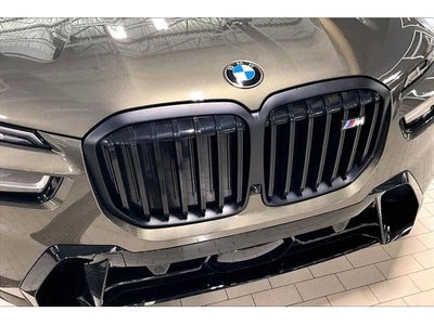 2024 BMW X7 M60i
