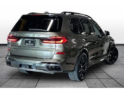 2024 BMW X7 M60i