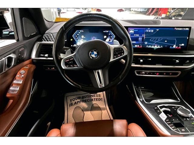 2024 BMW X7 M60i