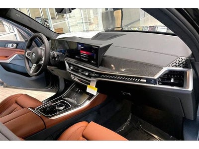 2026 BMW X5 M60i
