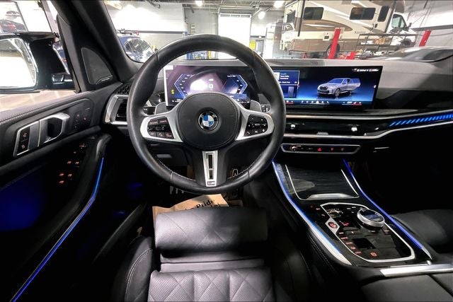 2026 BMW X5 M60i