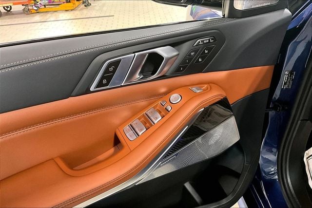 2026 BMW X7 ALPINA XB7